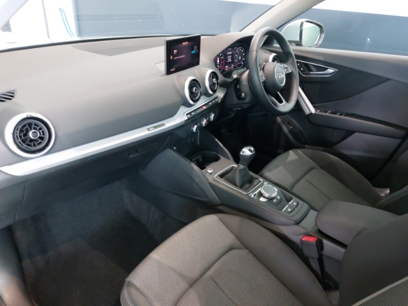 Audi Q2 35 Tfsi Sport VE23WZM Grey #5