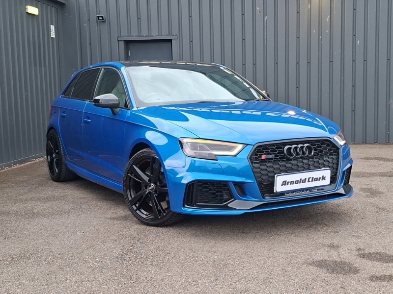 Audi RS3 Rs 3 Sportback Rs 3 Tfsi 400 Sport Ed S Tronic Blue
