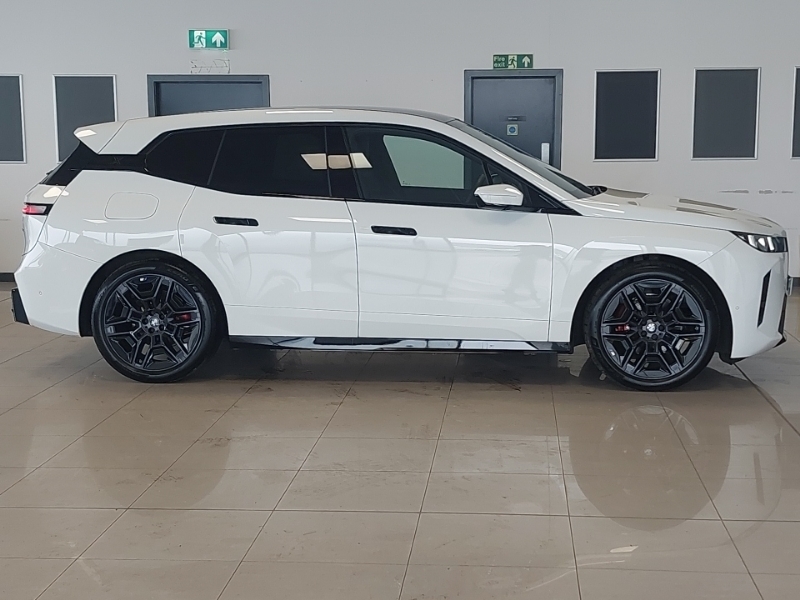 BMW iX 300Kw Xdrive45 M Sport 101Kwh White #3