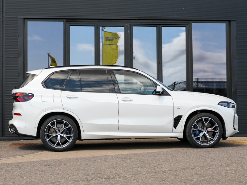 BMW X5 Xdrive50e M Sport White #3