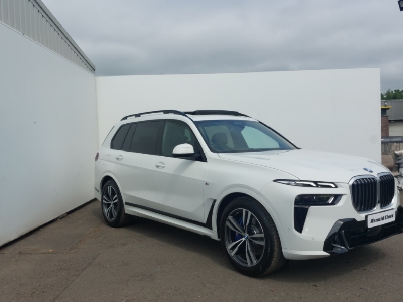 BMW X7 Xdrive40d Mht M Sport Step White