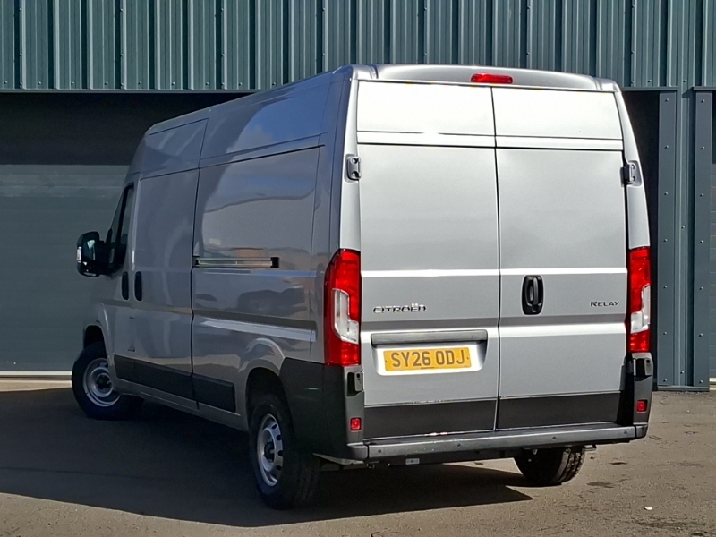 Citroen Relay 2.2 Bluehdi 140 H2 Van Enterprise Grey #2