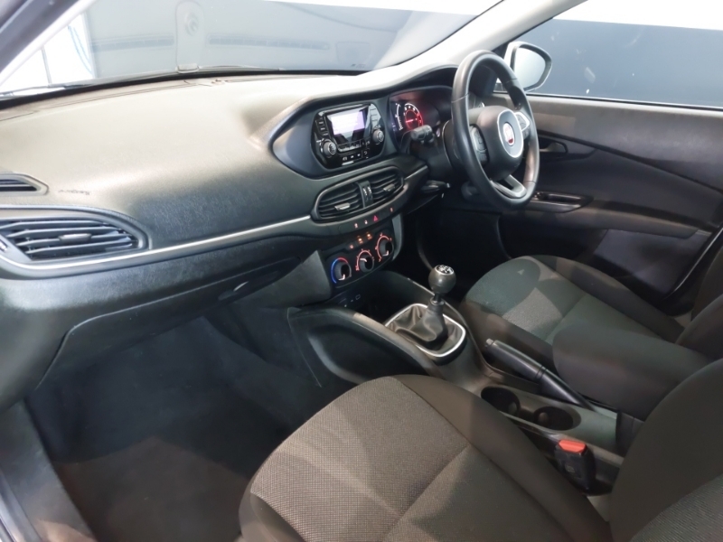 Fiat Tipo 1.4 Easy White #5