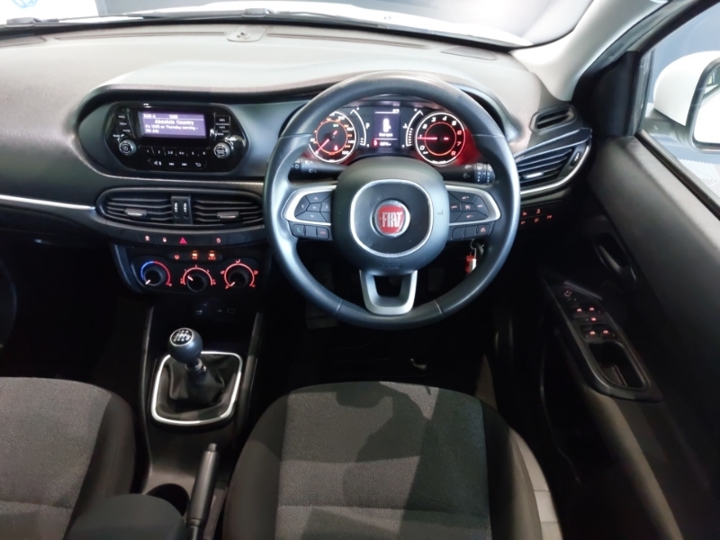 Fiat Tipo 1.4 Mpi Street Saloon Euro 6 S White #8