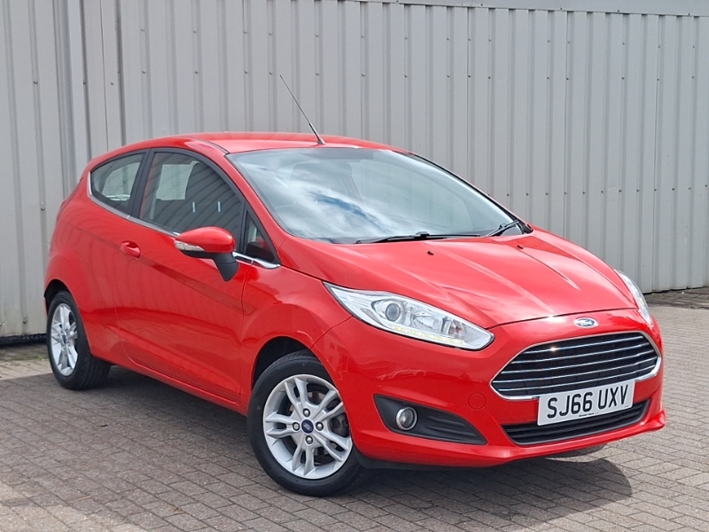 Ford Fiesta 1.25 82 Zetec Red