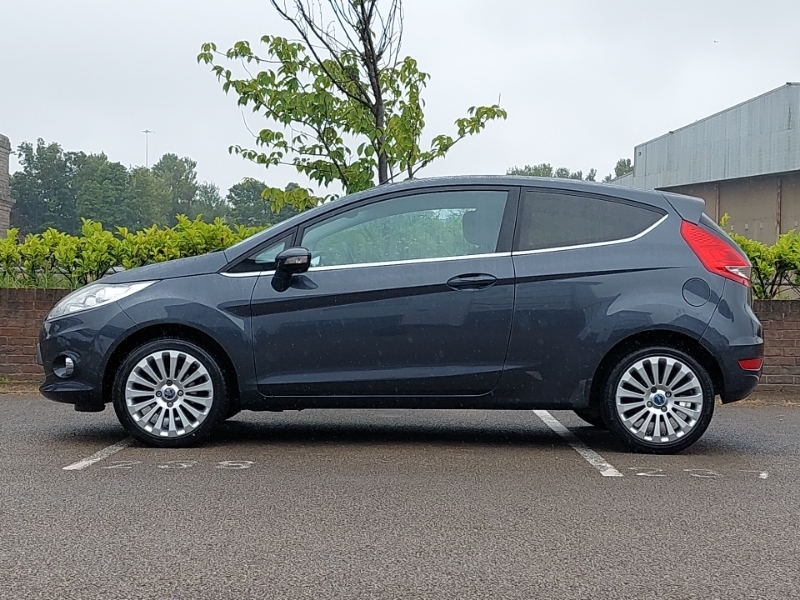 Ford Fiesta 1.4 Titanium Grey #4