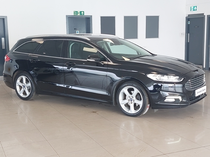 Ford Mondeo 2.0 Tdci 180 Titanium Powershift Black