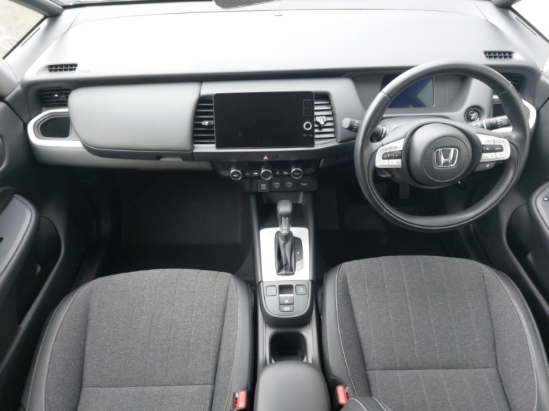 Honda Jazz 1.5 I-mmd Hybrid Advance Ecvt White #3