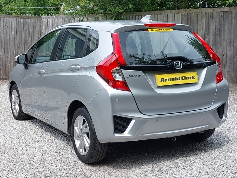 Honda Jazz 1.3 Se Cvt Silver #2