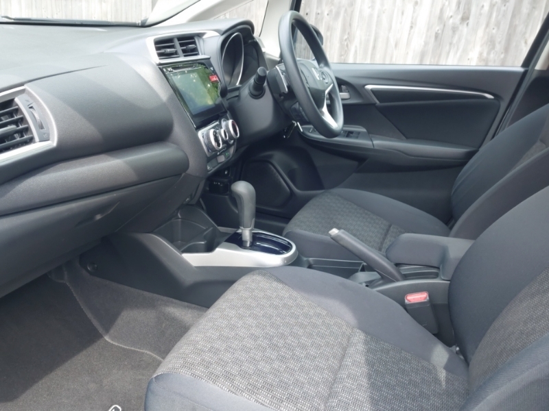 Honda Jazz 1.3 Se Cvt Silver #5