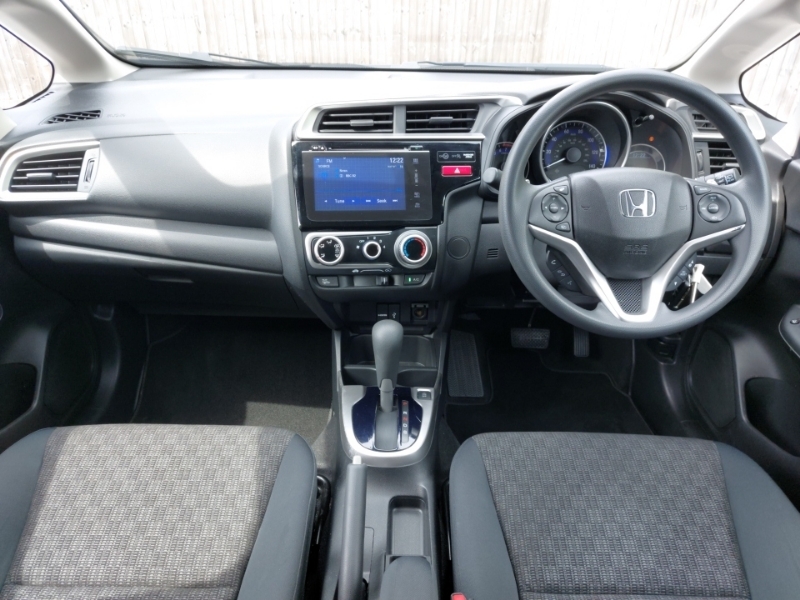 Honda Jazz 1.3 Se Cvt Silver #3