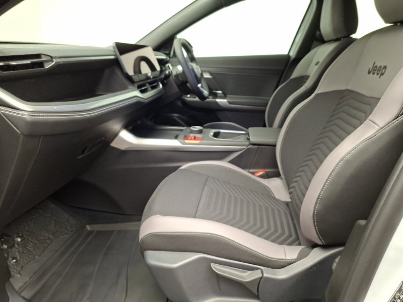 Jeep Compass 1.2 E-hybrid Altitude Dct White #5