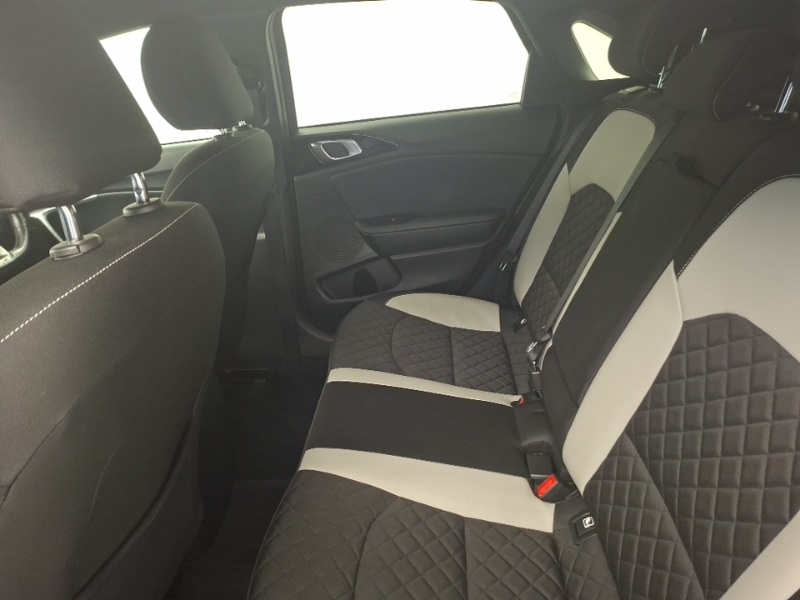 Kia Ceed 1.0T Gdi Isg Gt-line Black #6