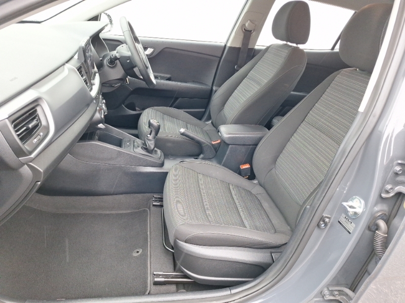 Kia Stonic 1.0T Gdi 99 2 Grey #5