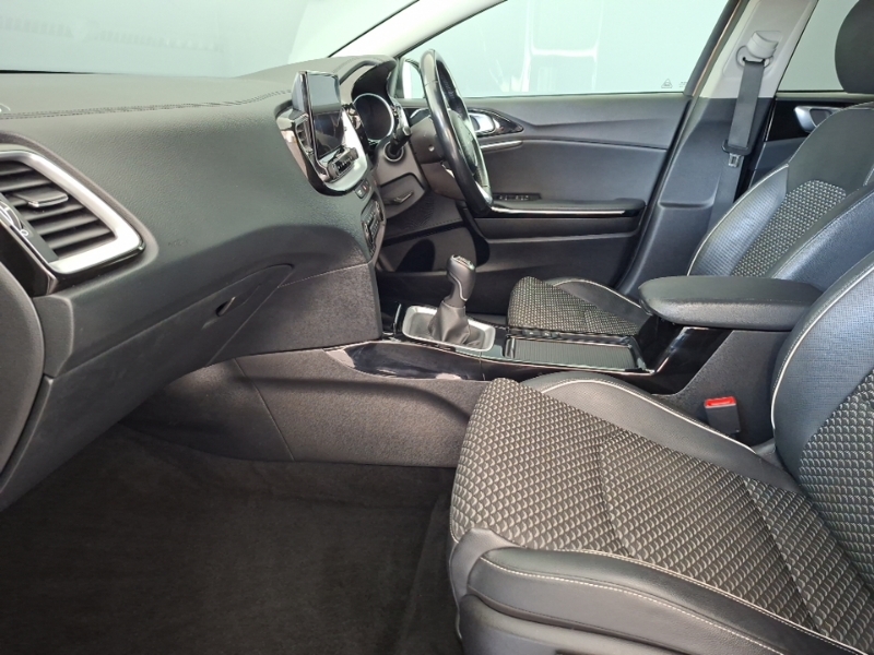 Kia Xceed 1.5T Gdi Isg 3 SH71RZG Brown #5