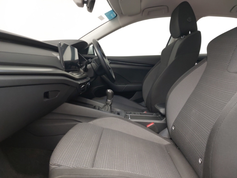 Skoda Octavia 1.0 Tsi Se Technology White #5