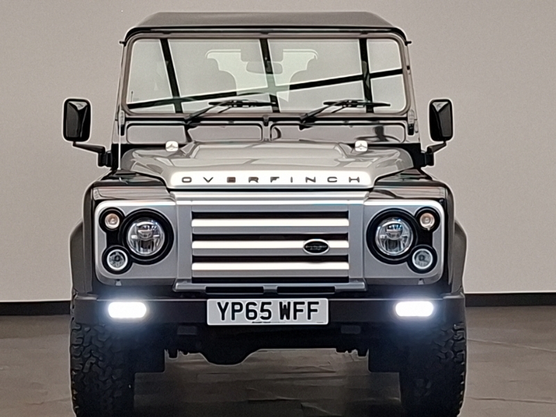 Land Rover Defender 2.0 Multitronic Black #16