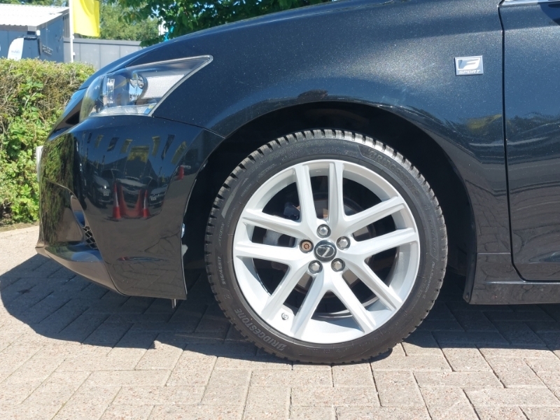 Lexus CT 200H 1.8 F-sport Cvt Premier Packsunroof Silver #17