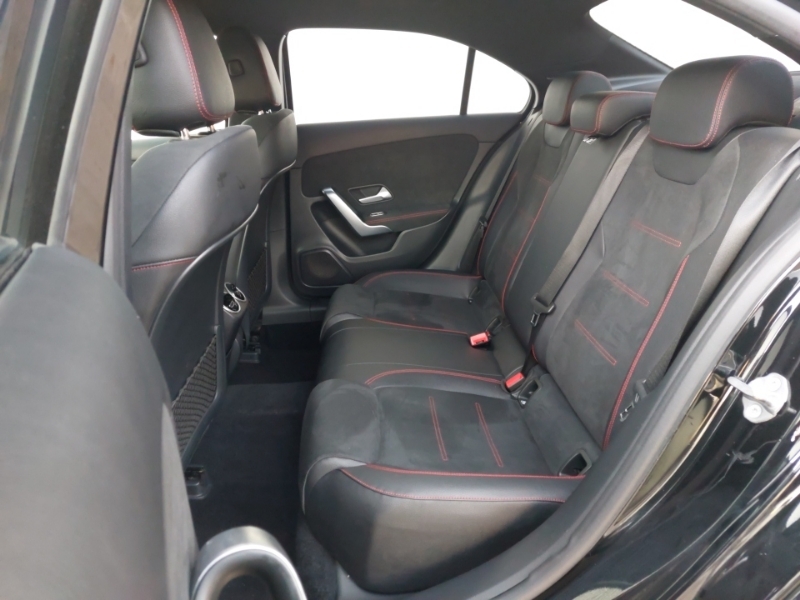 Mercedes-Benz A Class A250 Amg Line LL69KCE Black #6