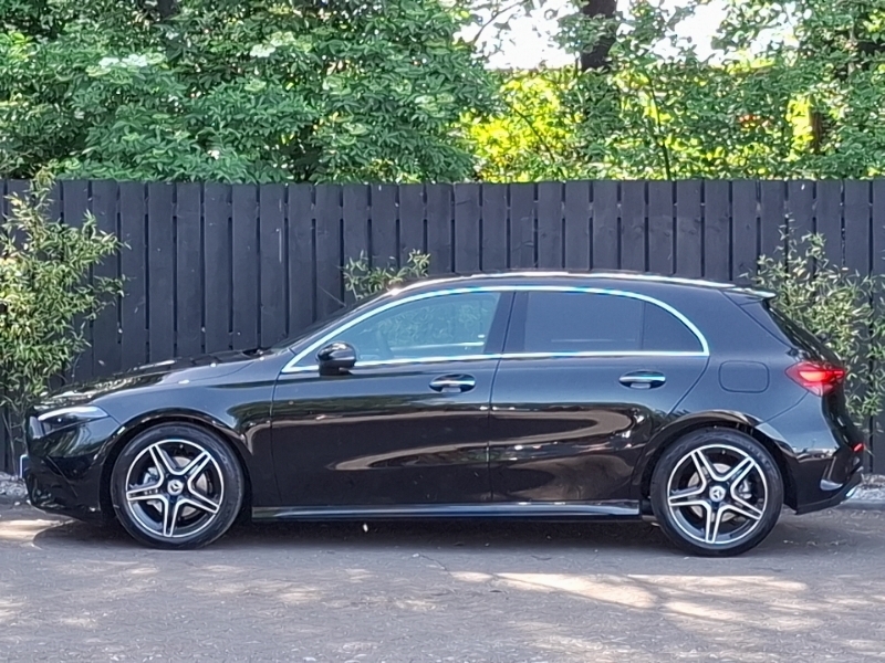 Mercedes-Benz A Class A200 Amg Line Executive Black #4