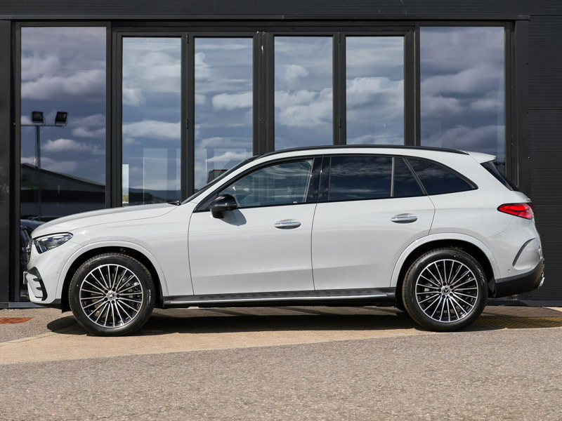 Mercedes-Benz GLC Class Glc 300 4Matic Amg Line Premium Plus 9G-tronic Grey #4
