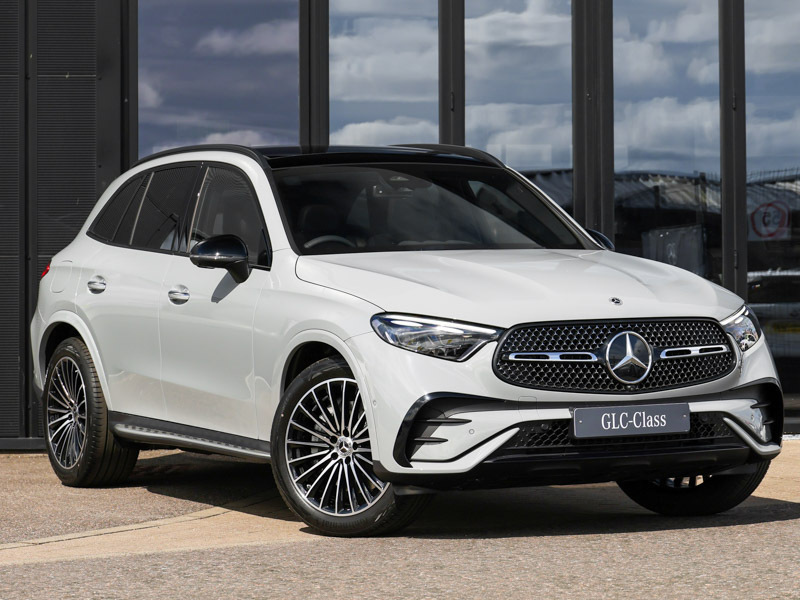 Mercedes-Benz GLC Class Glc 300 4Matic Amg Line Premium Plus 9G-tronic Grey
