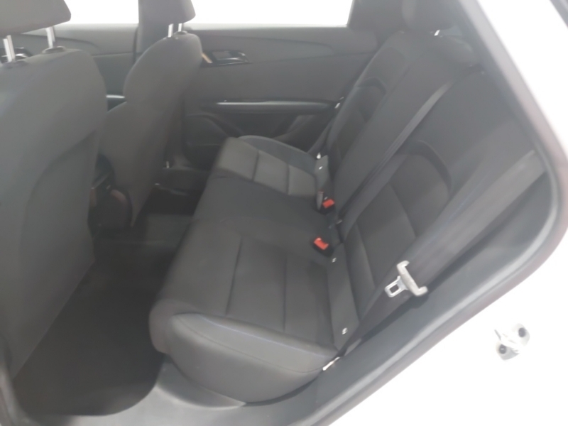 MG MG4 125Kw Se Ev 51Kwh White #6