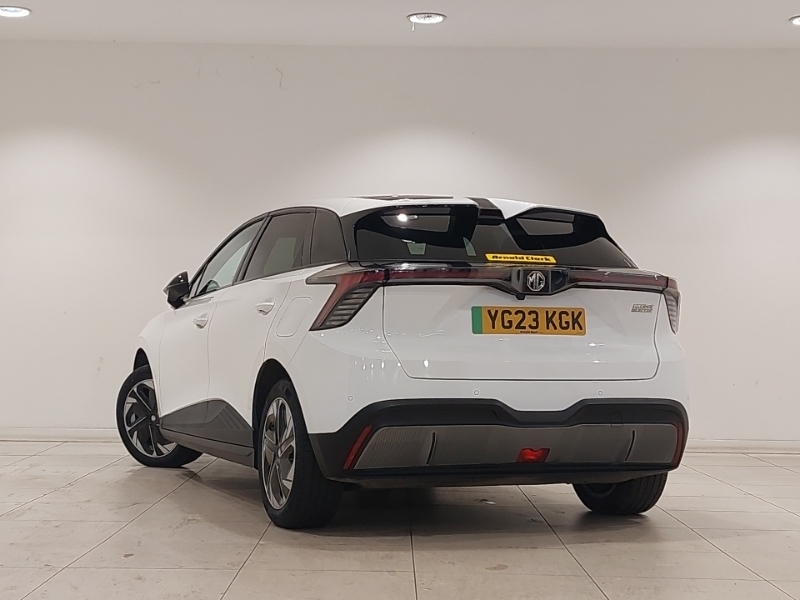 MG MG4 150Kw Trophy Ev Long Range 64Kwh YG23KGK White #2