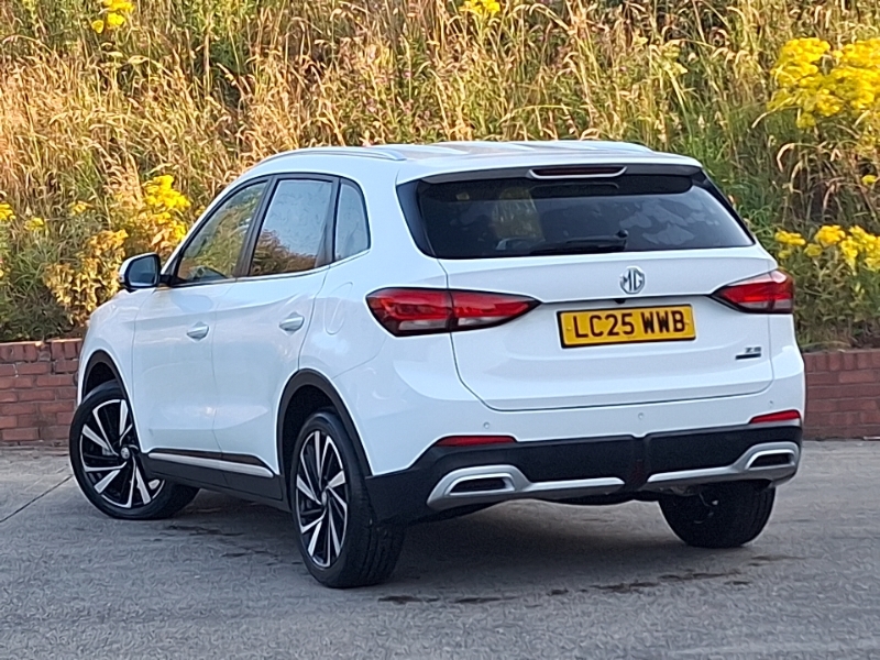 MG ZS 1.5 Hybrid Trophy LC25WWB White #2