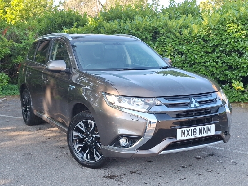 Mitsubishi Outlander 2.0 Phev 4H Brown