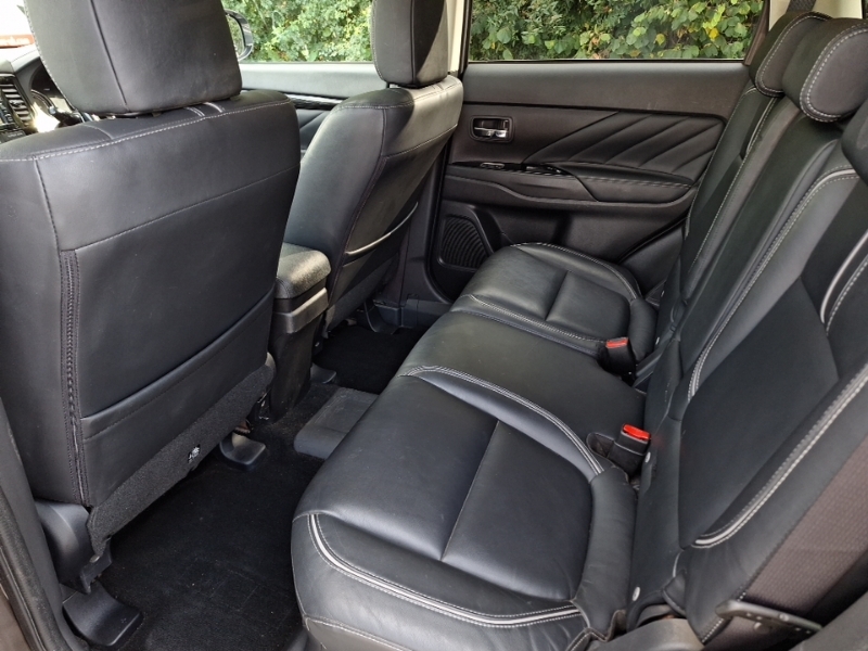 Mitsubishi Outlander 2.0 Phev 4H Brown #6