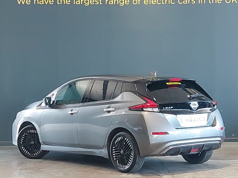 Nissan Leaf 110Kw N-connecta 39Kwh Grey