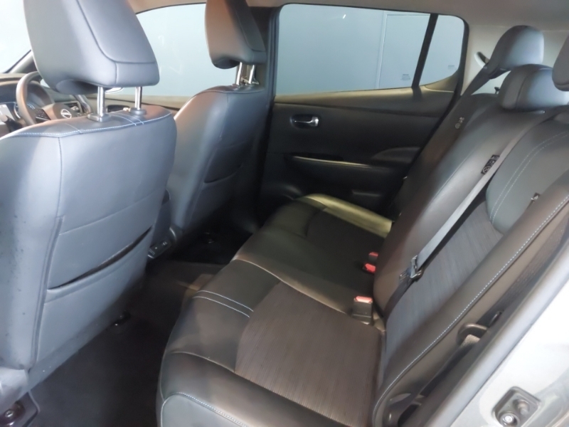 Nissan Leaf 110Kw N-connecta 39Kwh Grey #4