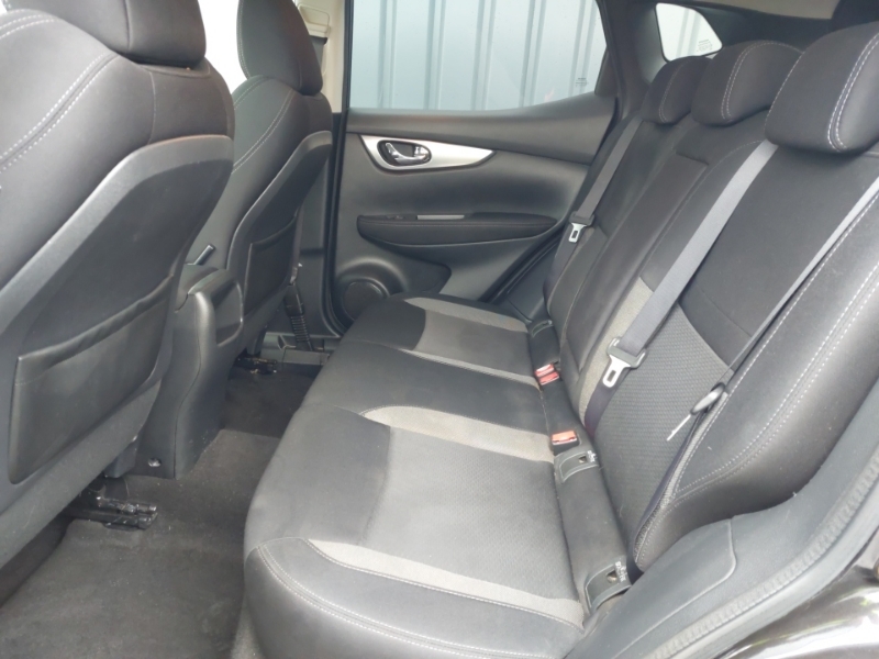 Nissan Qashqai 1.5 Dci N-connecta KGZ2203 Black #6