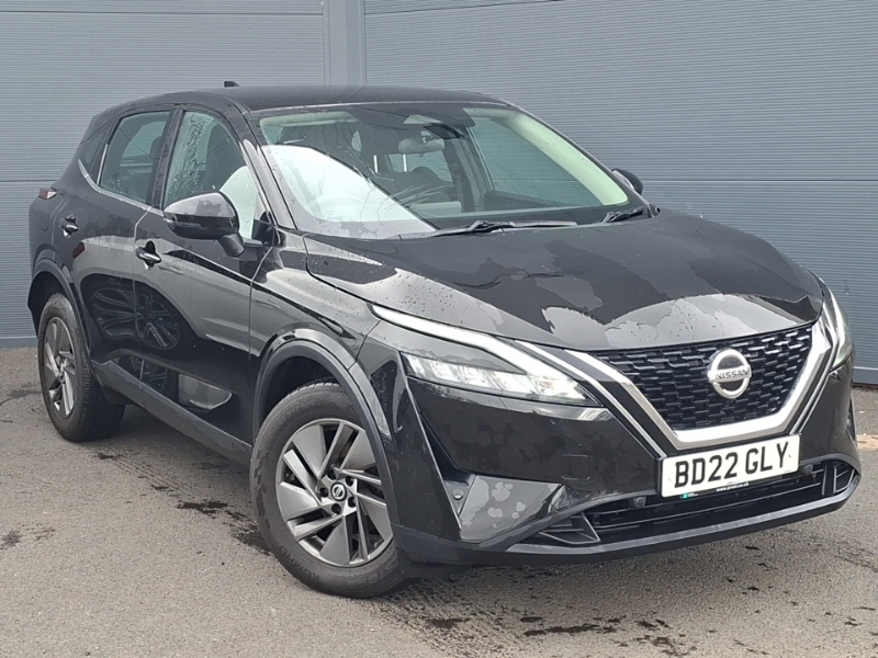 Nissan Qashqai 1.3 Dig-t Mh Acenta Premium Black