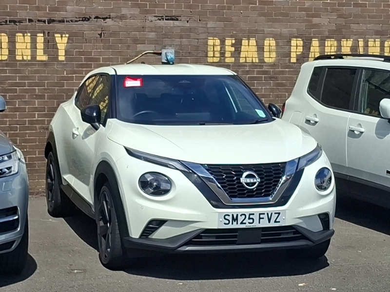 Nissan Juke 1.0 Dig-t Tekna SM25FVZ White