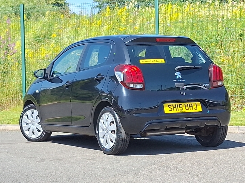 Peugeot 108 1.0 Active Black #2
