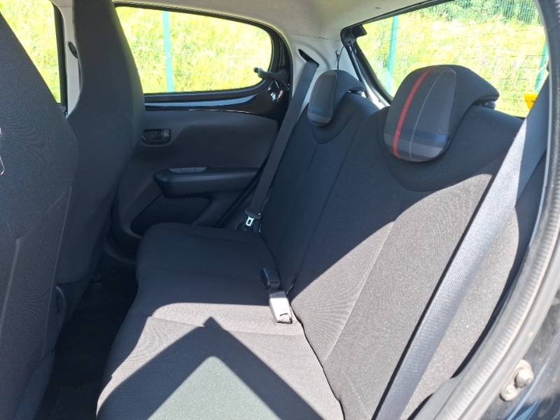 Peugeot 108 1.0 Active Black #6