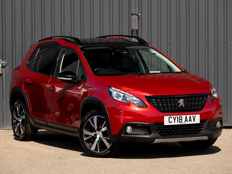 Peugeot 2008 1.2 Puretech 110 Gt Line Red