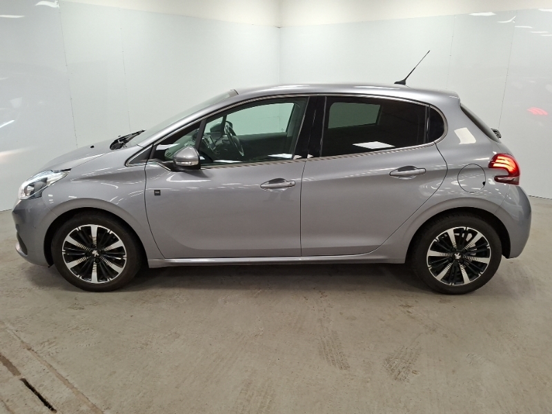 Peugeot 208 1.2 Puretech 82 Tech Edition Start Stop SH69TKY Grey #4