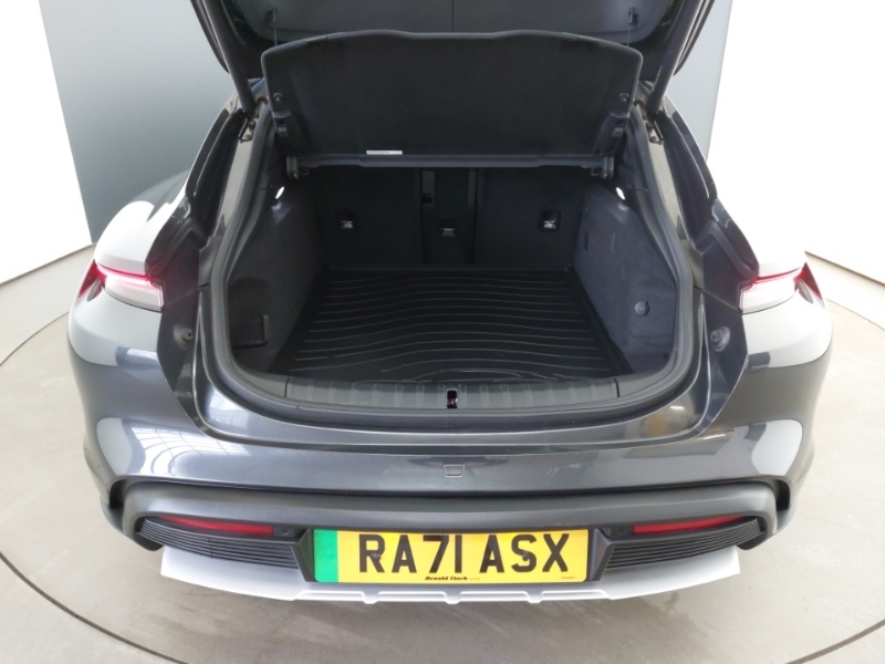 Porsche Taycan 560Kw Turbo S 93Kwh 22Kw 5 Seat Grey #8