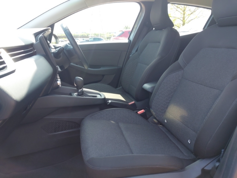 Renault Clio 1.6 E-tech Full Hybrid 145 Evolution PK23AKX Grey #5