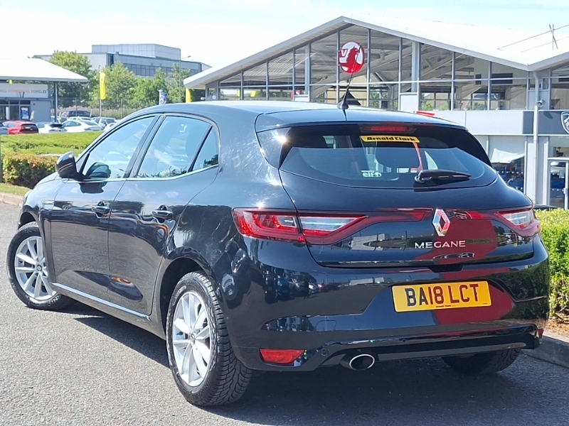 Renault Megane 1.5 Dci Dynamique Nav Black #2