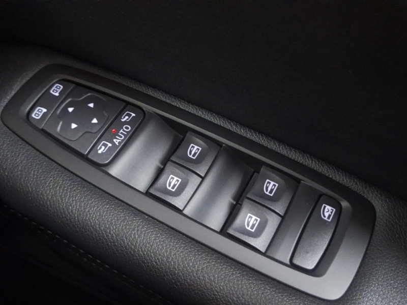 Renault Megane Iconic E-tech Blue #15