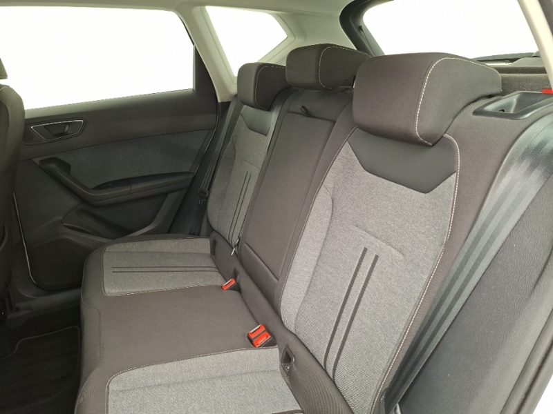 Seat Ateca 2.0 Tdi 150 Se Technology YR22OVM White #6