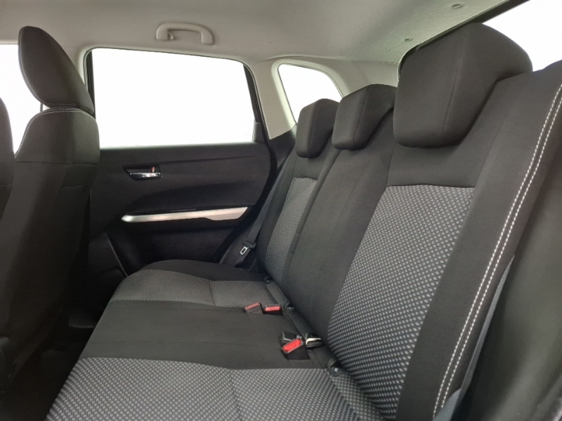 Suzuki Vitara 1.6 Sz-t Black #6