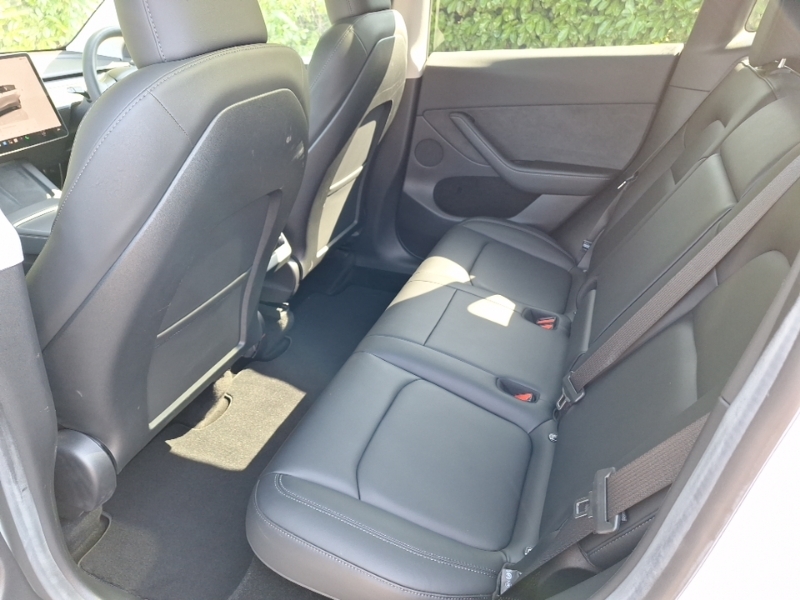 Tesla Model Y Long Range Awd White #6