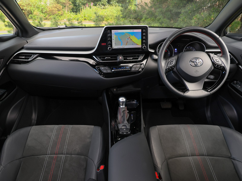 Toyota C-Hr 1.8 Hybrid Gr Sport Cvt SY22NPD White #3
