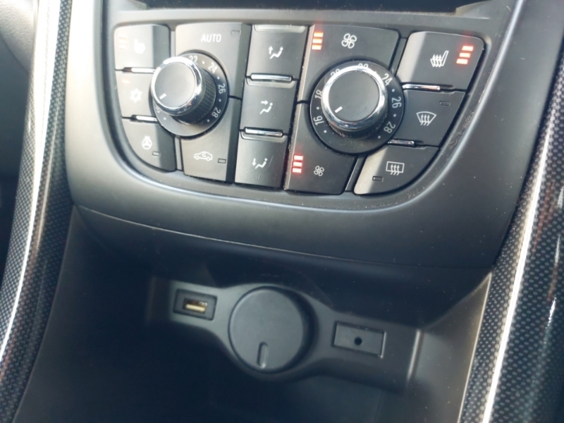 Vauxhall Cascada Elite Black #15