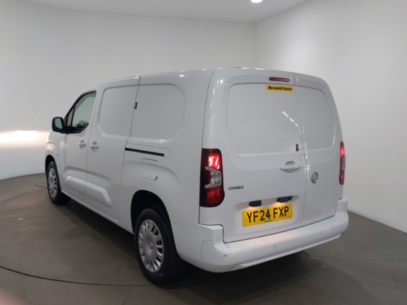 Vauxhall Combo 2300 1.5 Turbo D 100Ps H1 Pro Van White #2